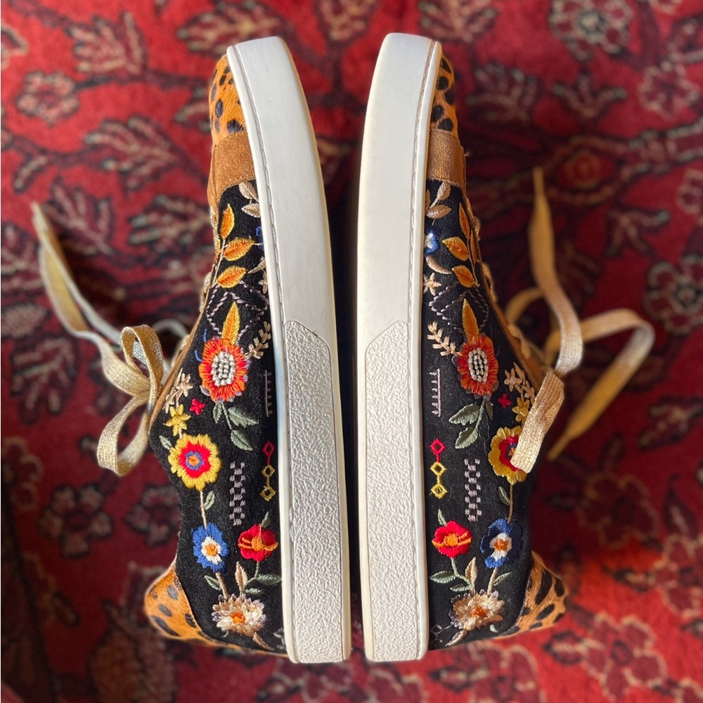 🎉H-P🎉 JOHNNY WAS Olivia Leopard Floral Women’s Embroidered Sneakers Comfy Sz 7 - Picture 8 of 16